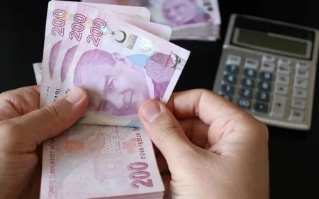 Ak Parti'den Emekliye Temmuz Zammı Açıklaması: Şu An Gündemimizde Yok