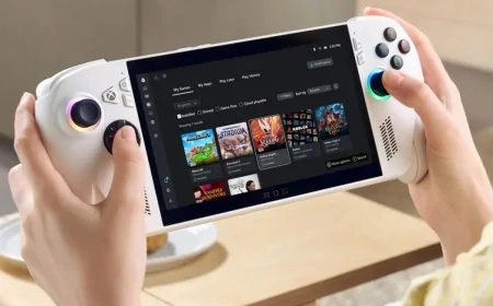 Microsoft’un İlk Taşınabilir Oyun Konsolunun Fiyatı ve Çıkış Tarihi Sızdırıldı