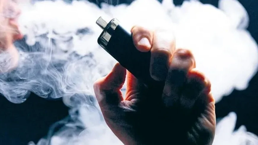 3 Yıl Elektronik Sigara İçen Gençte Ölümcül Akciğer Hastalığı Tespit Edildi