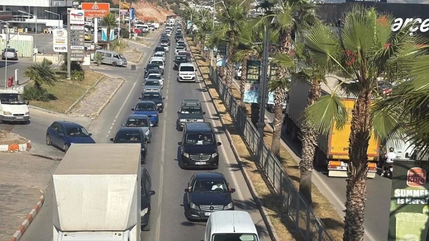 İstanbul Havalimanları ve Otogarlarda Bayram Yoğunluğu